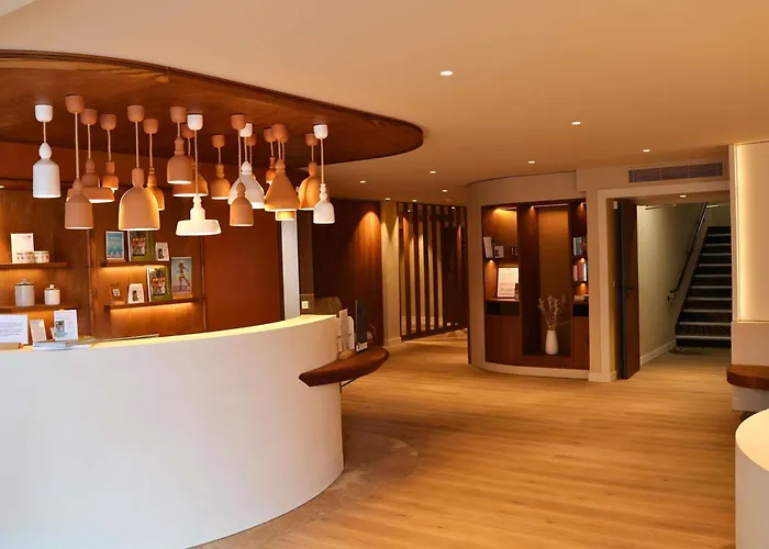 Mercure Nice Promenade Des Anglais